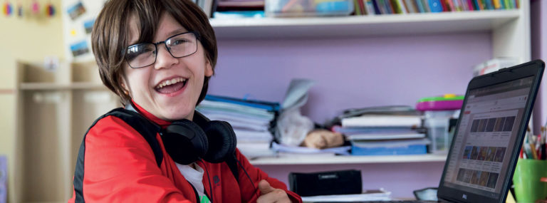Les effets des contenus audiovisuels inadaptés sur l’enfant et l’adolescent - Handicap et accompagnements - Adèle de Glaubitz