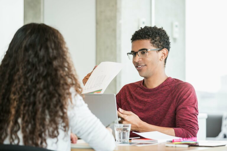 Acquérir les compétences managériales pour promouvoir la  bientraitance institutionnelle - Pratique et posture professionnelle - Adèle de Glaubitz